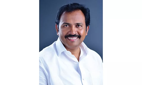 குமரி மாவட்டத்தில் சிமெண்ட் விலையை உடனடியாக குறைக்க வேண்டும்
