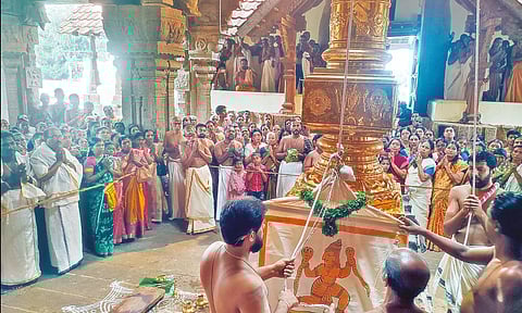 திருவட்டார் ஆதிகேசவ பெருமாள் கோவிலில் ஐப்பசி திருவிழா