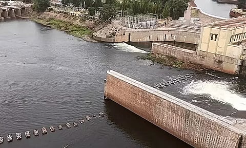 கீழ்பவானி வாய்க்கால் பாசனத்திற்கு 1,500 கனஅடியாக நீர் திறப்பு அதிகரிப்பு