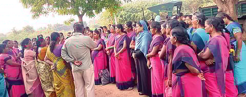 அங்கன்வாடி ஊழியர்கள் கண்டன ஆர்ப்பாட்டம்