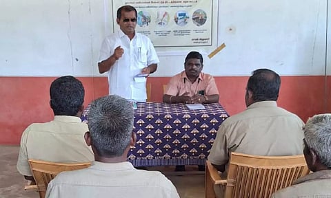 தூய்மை பணியாளர்களுக்கான விழிப்புணர்வு கூட்டம் நடைபெற்ற காட்சி.&nbsp;&nbsp;