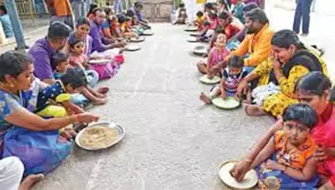 விஜயதசமியையொட்டி அரசு, தனியார் பள்ளிகளில் மாணவர் சேர்க்கை தீவிரம்