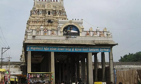 இன்று இரவு சந்திர கிரகணம்: சென்னை- புறநகர் கோவில்களில் இன்று  முன்கூட்டியே நடை அடைக்கப்படுகின்றன