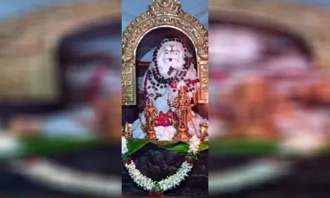 அன்னாபிஷேகம் நடைபெற்ற போது எடுத்த படம்.
