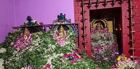 பரமன்குறிச்சி வட்டன்விளை முத்தாரம்மன் கோவில் கொடை விழா - இன்று இரவு அம்மன் சிங்க வாகனத்தில் பவனி