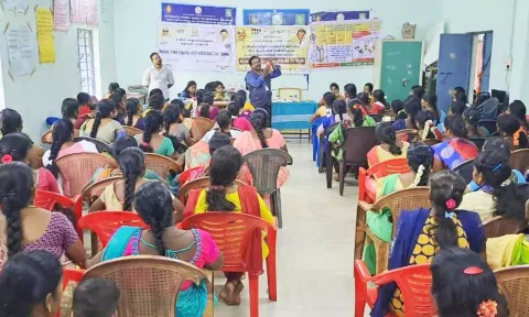 காரிமங்கலம் வட்டார இயக்க மேலாண்மை அலகு மையத்தில் காலை உணவு திட்ட மகளிருக்கான உணவு பாதுகாப்பு மேலாண்மை பயிற்சி நடைபெற்ற போது எடுத்த படம்.