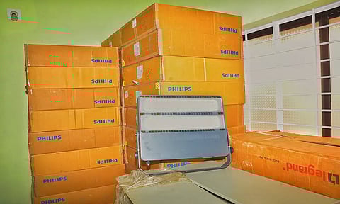 நாகர்கோவில் அண்ணா விளையாட்டு அரங்கத்தில் ரூ.1 கோடியில் 4 உயர் கோபுரம் மின் விளக்குகள்