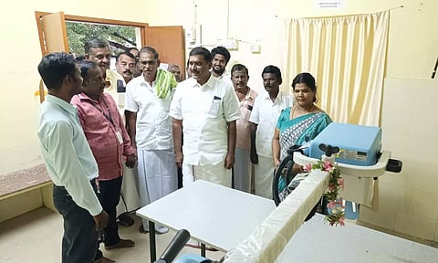 விளாத்திகுளம் அருகே நுண் கதிர் மையத்தை திறந்து வைத்த எம்.எல்.ஏ.