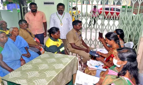 நெல்லையில் தூய்மை பணியாளர்கள் கணக்கெடுப்பு பணி