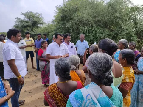 க.பரமத்தி ஒன்றிய பகுதியில் ரூ.1.36 கோடி மதிப்பிலான வளர்ச்சி திட்ட பணிகள்