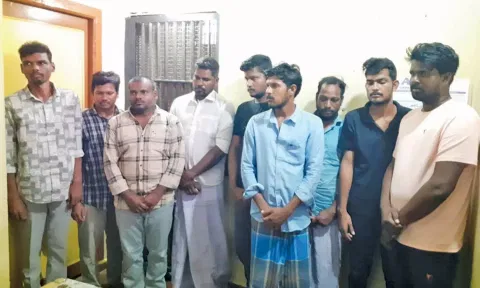 கஞ்சா கடத்தல் வழக்கில் கைது செய்யப்பட்டவர்கள்.
