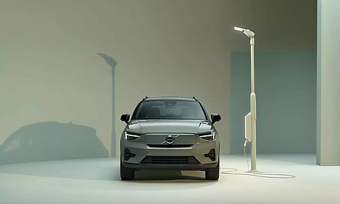 காருக்கு ரூ. 6.95 லட்சம் தள்ளுபடி - ஆர்டர் போட்டீங்களா?