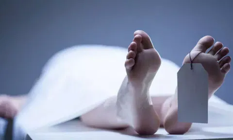 ஆண் பிணம் மீட்பு