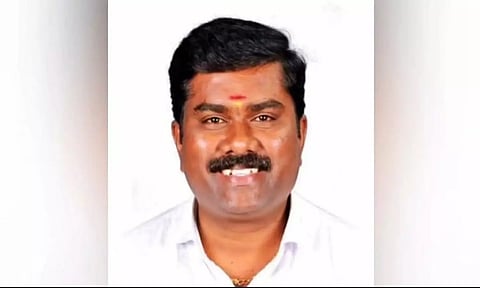 செல்வக்குமார்.