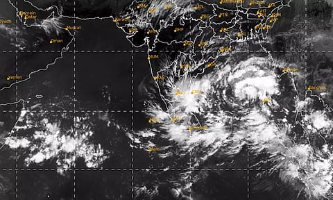 வங்கக்கடலில் புதிய காற்றழுத்தம் உருவானது: வட மாவட்டங்களுக்கு பலத்த மழை எச்சரிக்கை