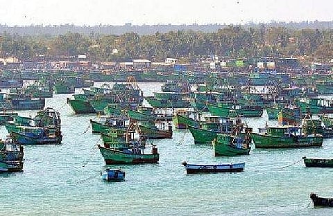 மீனவர்கள் கடலுக்கு செல்லவில்லை