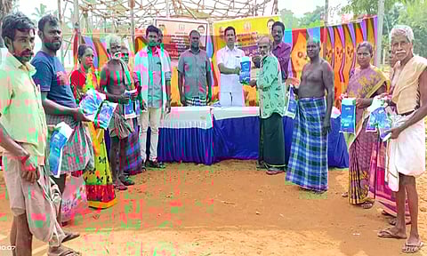 உடன்குடி அருகே கால்நடை மருத்துவ முகாம்