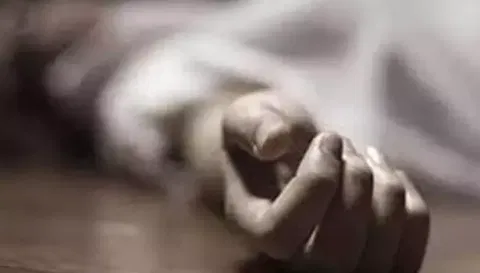 திருமணிமுத்தாற்றில் 60 வயது மதிக்கதக்க பெண் பிணம்