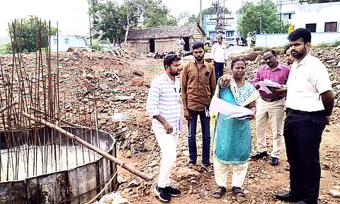 வளர்ச்சி திட்டப் பணிகளை பார்வையிட்டு ஆய்வு செய்த கலெக்டர்