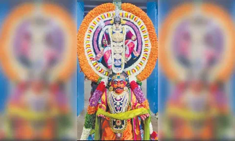 பூத வாகனத்தில் எழுந்தருளிய சுப்பிரமணிய சுவாமி.