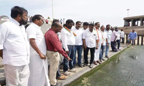 குமரி முக்கடல் சங்கம பகுதியில் விஜய்வசந்த் எம்.பி. ஆய்வு