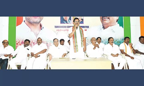 மாவட்ட தலைவர்கள் இன்று ஆலோசனை: 'கை'யை பலப்படுத்த தயாராகும் காங்கிரஸ்