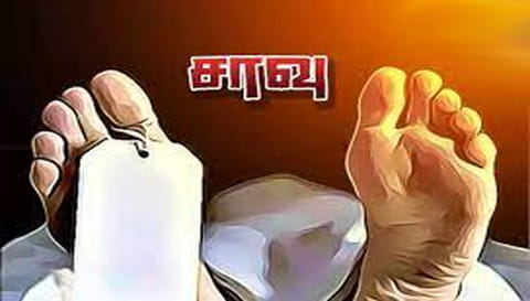 நாய் குறுக்கே பாய்ந்ததில் மோட்டார் சைக்கிளில் இருந்து தவறி விழுந்து தொழிலாளி சாவு