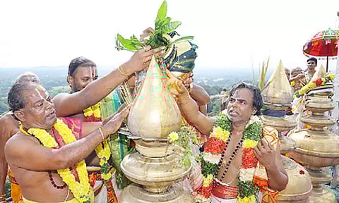 மதுரை கள்ளழகர் கோவில் ராஜகோபுரம் கும்பாபிஷேகம்