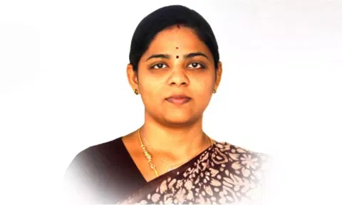 திவ்யா மணிகண்டன்