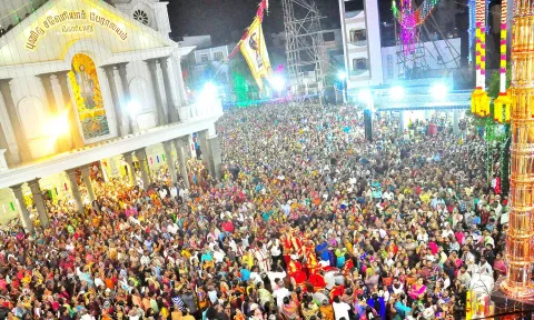 கோட்டார் புனித சவேரியார் பேராலய திருவிழா கொடியேற்றத்துடன் தொடங்கியது
