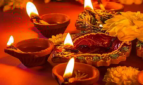 தத்துவம் உணர்த்திடும் கார்த்திகை திருநாள்