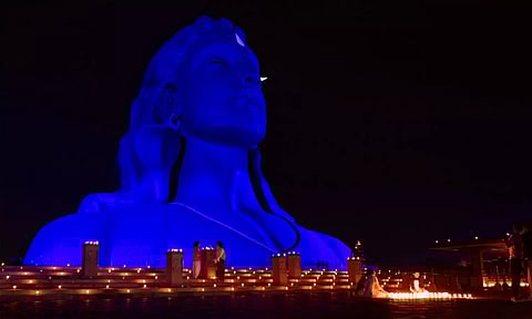 ஈஷாவில் கார்த்திகை தீபத் திருநாள் கொண்டாட்டம்