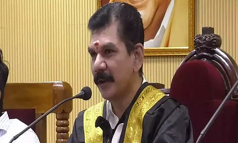 நெல்லை மேயர் மீது நம்பிக்கையில்லா தீர்மானம் கொண்டு வரவேண்டும்: தி.மு.க. கவுன்சிலர்கள் கடிதம்