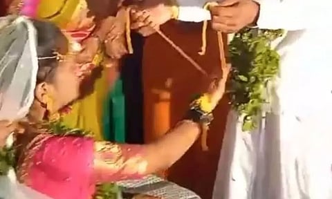 தாலி கட்டும் நேரத்தில் திருமணத்தை நிறுத்திய மணமகள்... காரணம் இதுதான்