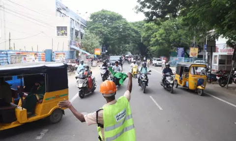 ஓஎம்ஆர் சாலையில் போக்குவரத்து மாற்றம்- சென்னை மாநகர போக்குவரத்து காவல்துறை