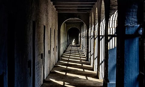 கிறிஸ்துமஸ் முன்னிட்டு சிறை கைதிகள் 1000 பேரை விடுவித்தது இலங்கை