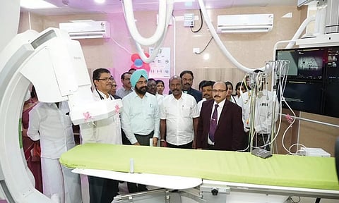 கிண்டியில் இதய அடைப்பை சீராக்கும் அதிநவீன 'கேத்லேப்' வசதி: அமைச்சர் தொடங்கி வைத்தார்