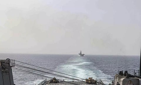 ஹவுதி கிளர்ச்சியாளர்களை குறிவைத்து ஏமனில் அமெரிக்கா, இங்கிலாந்து அதிரடி ராணுவ தாக்குதல்