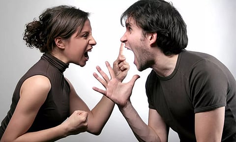 கோபத்தில் கத்துவதால் ஏற்படும் பிரச்சினைகள்