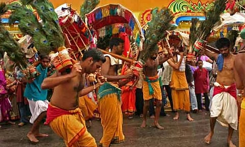 முருகனுக்கு ஏன் காவடி எடுக்கிறார்கள் தெரியுமா...?