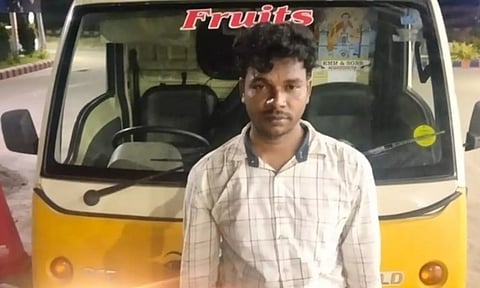 சரக்கு வாகனத்தை திருடிய சென்னை வாலிபர் கைது