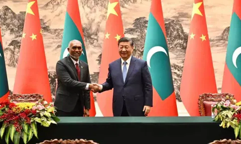 இந்தியாவுடன் மோதலை வலுவாக்கும் மாலத்தீவு அதிபர்-சீனாவை புகழ்ந்து பேச்சு