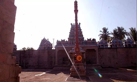 கொடிமர வழிபாடு