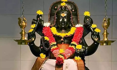 தெட்சிணாமூர்த்தி வழிபாடு