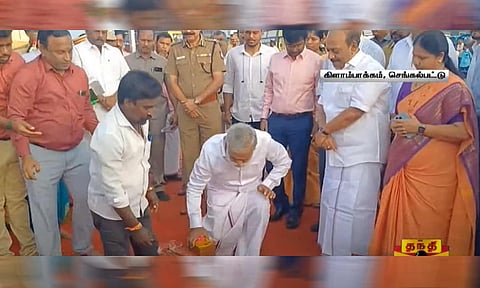 கிளாம்பாக்கம் பேருந்து நிலையத்தில் விரைவில் மலிவு விலை உணவகம்: அமைச்சர் சேகர்பாபு