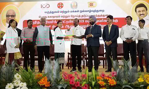 ஒரே நாளில் 20 மாவட்டங்களில் 1,021 டாக்டர்கள் பணி நியமனம்- அமைச்சர் மா.சுப்பிரமணியன் வழங்கினார்