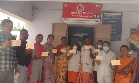 நம்பிக்கை மையத்தை மூடும் முடிவை தடுக்க கோரி முதலமைச்சருக்கு தபால் அனுப்பும் போராட்டம்