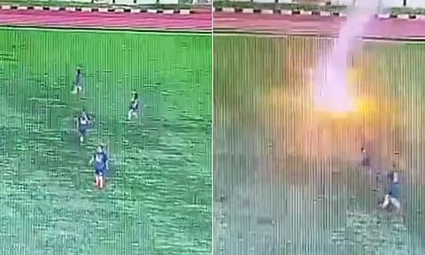 விளையாடி கொண்டிருந்த இந்தோனேசிய கால்பந்து வீரர் மின்னல் தாக்கி பலி- வைரலாகும் வீடியோ