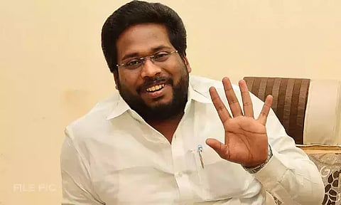 "போலீஸ் பாதுகாப்பு கேட்பது பேஷனாகி விட்டது": சூர்யா சிவாவின் மனுவை தள்ளுபடி செய்த உயர்நீதிமன்றம்
