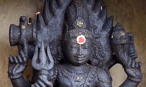 வித்தியாசமான கால பைரவர்